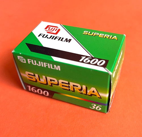 Fuji fujicolor fujifilm - fuji,