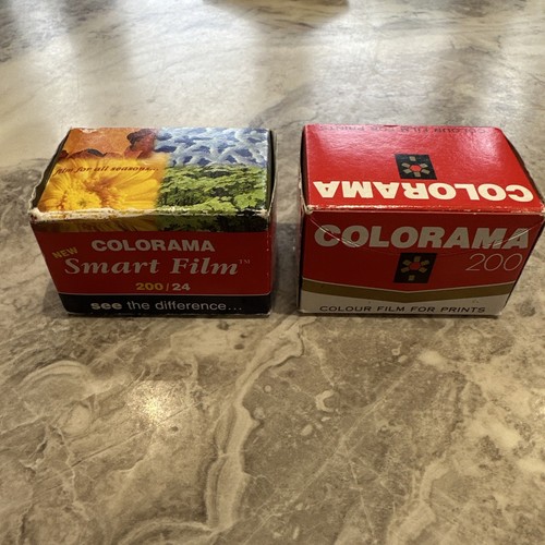 Two rolls colorama - of,