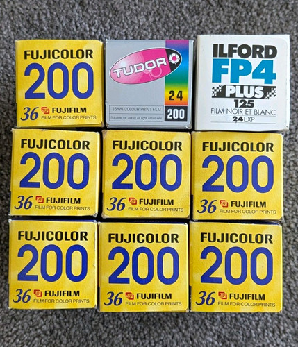 Rolls expired 35mm - 9,
